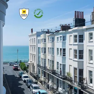 Innit Marina Hove